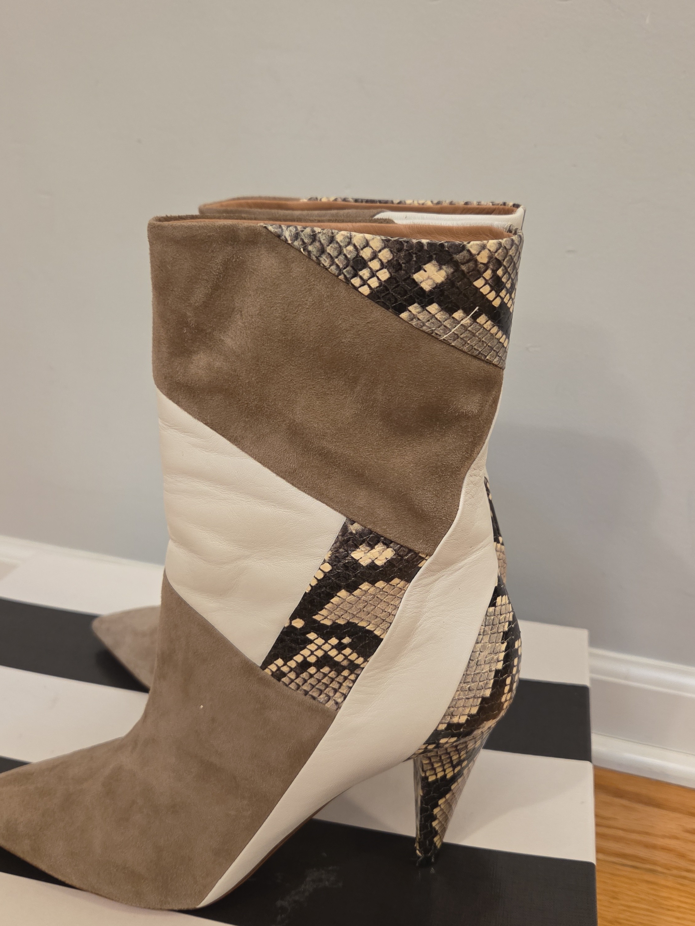 Aquazzura Taupe, Cream & Snake-Print Suede Leather Ankle Boots